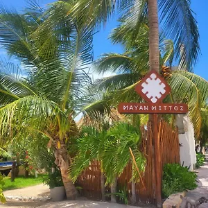 Hotel Mayan Mittoz