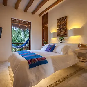 Exe El Pueblito Isla Holbox